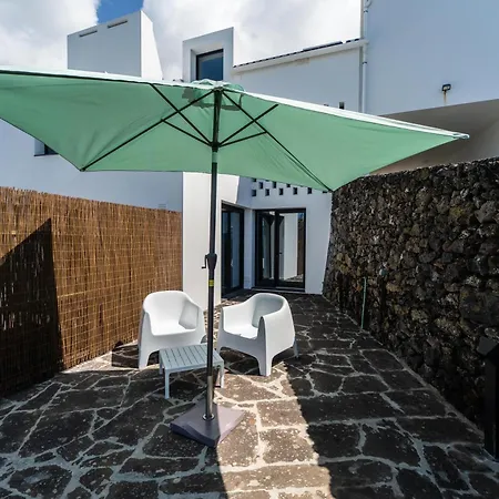 Oceanside Village 2 Lagoa (Azores)