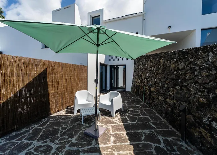 Oceanside Village 2 Lagoa (Azores)