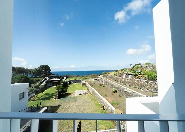 Oceanside Village 2 Lagoa (Azores)